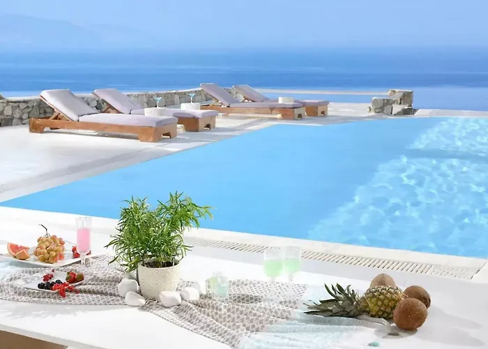 Paradisiacal With Pool And Sea View In Mykonos Agios Ioannis Diakoftis